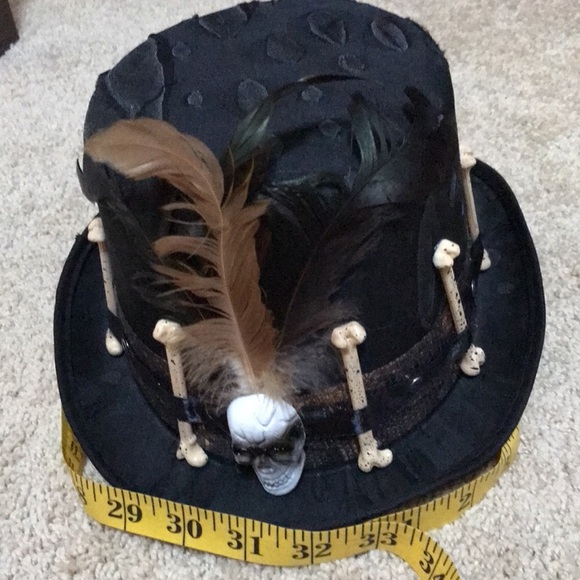 NWT! HALLOWEEN Black spooky voodoo hat with feathers